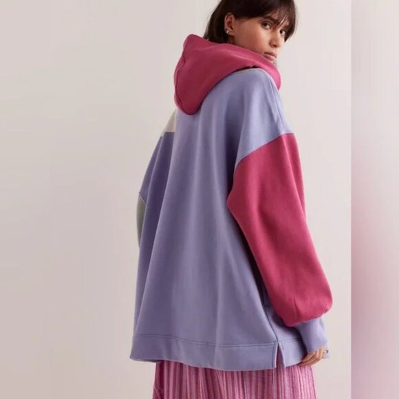 NWT Free People Clover Sweatshirt in Poppy Combo - XS - Picture 3 of 4